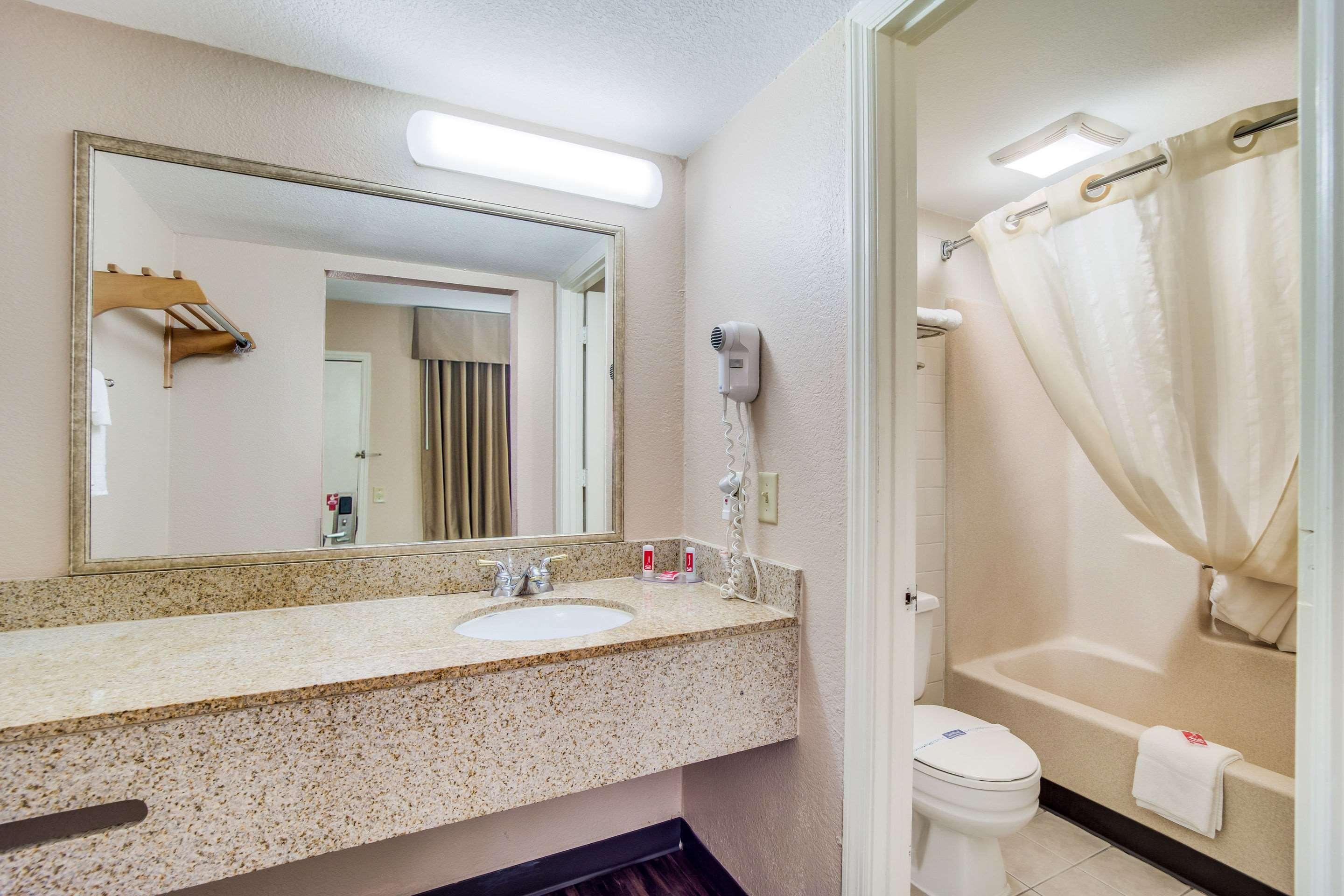 Hotel Walterboro Southwest Esterno foto