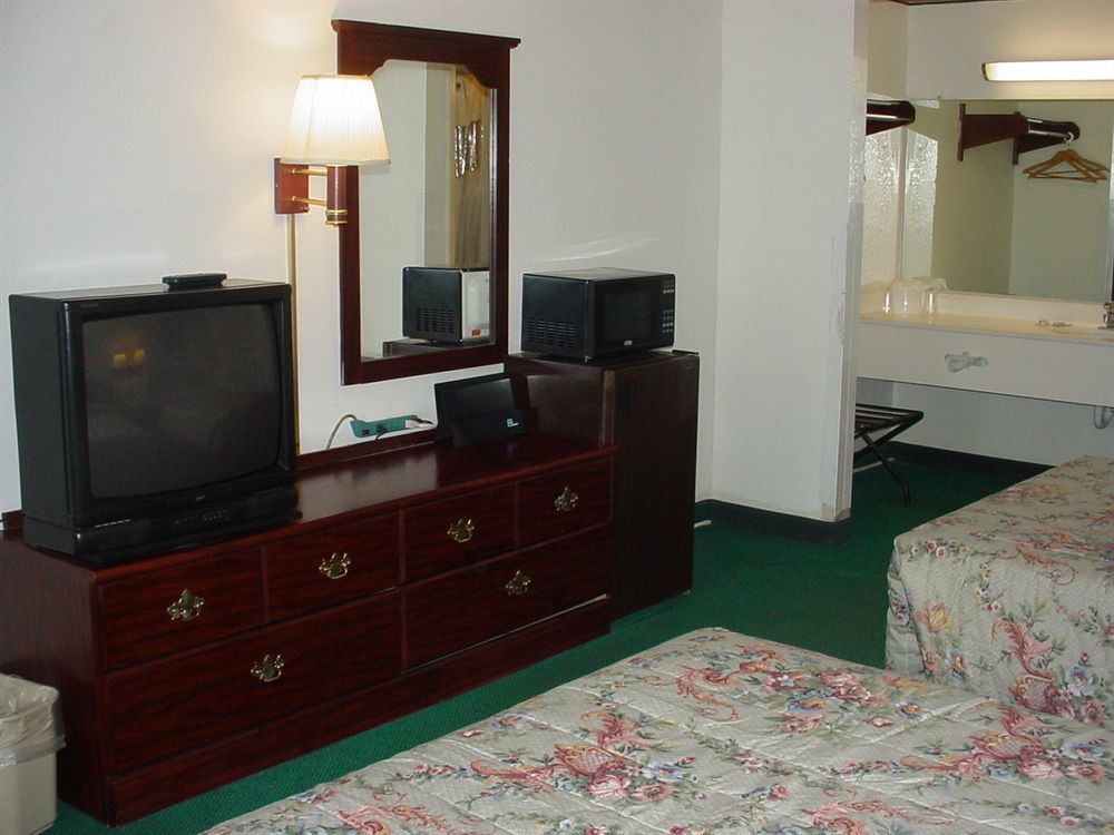 Hotel Walterboro Southwest Esterno foto