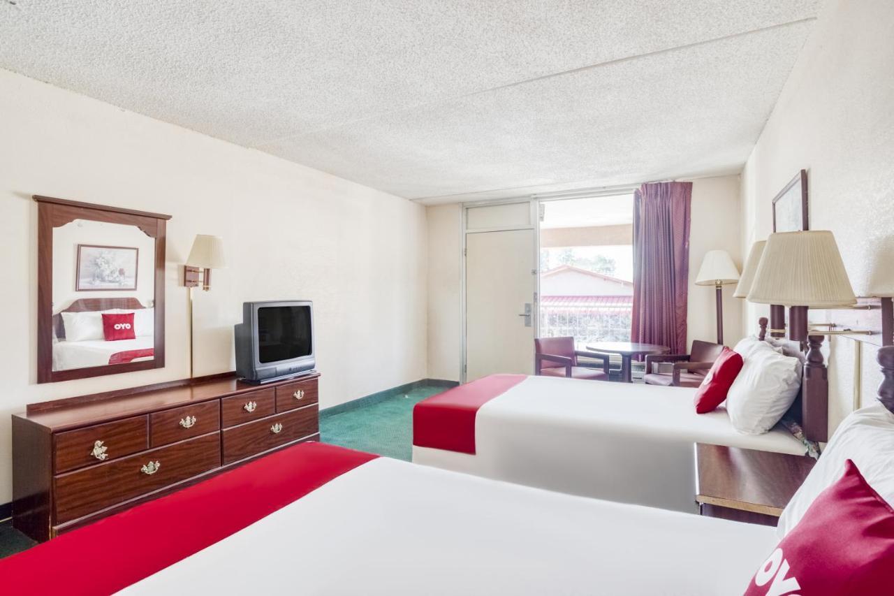 Hotel Walterboro Southwest Esterno foto